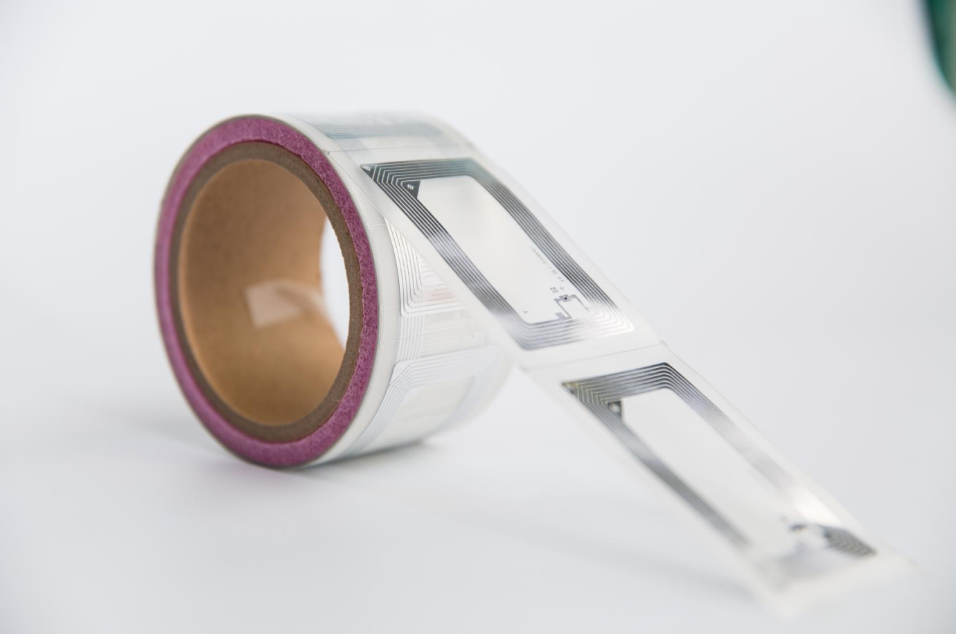 OEM RFID Labels: Revolutionizing Asset Tracking and Identification