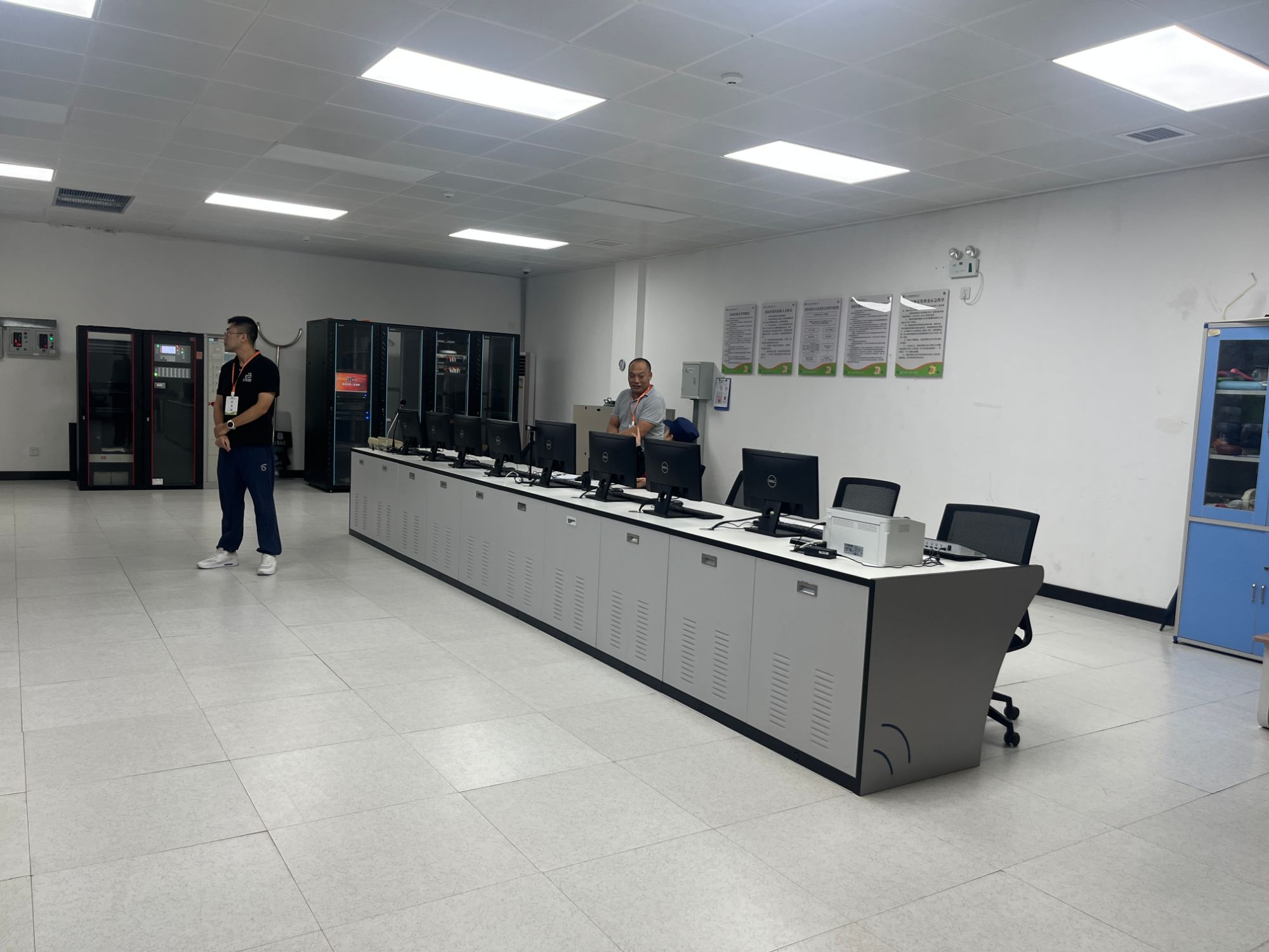 All-Steel Antistatic Floor Factory: A Closer Look at Production Standards and Material Choices